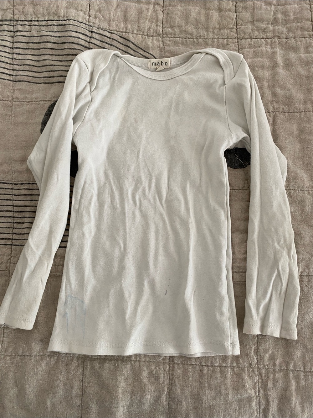 Mabo Kids Classic White Long-Sleeve Tee - Play Condition